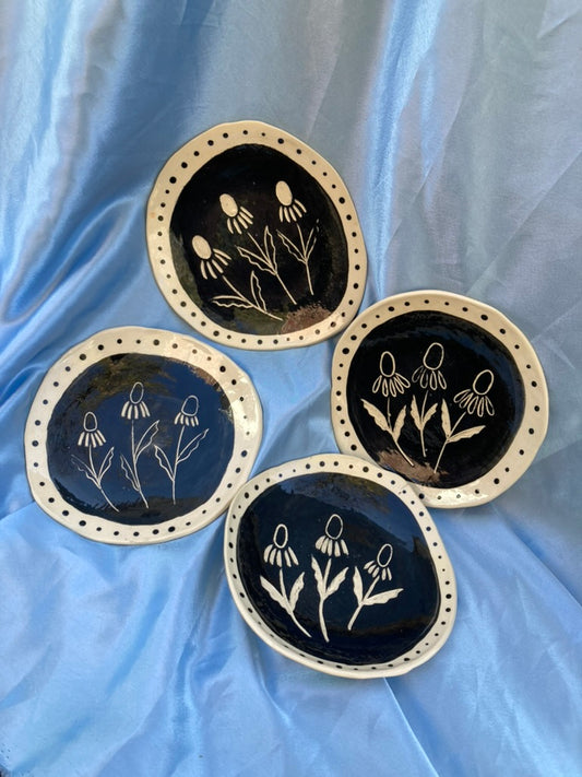 7" Flower Plates